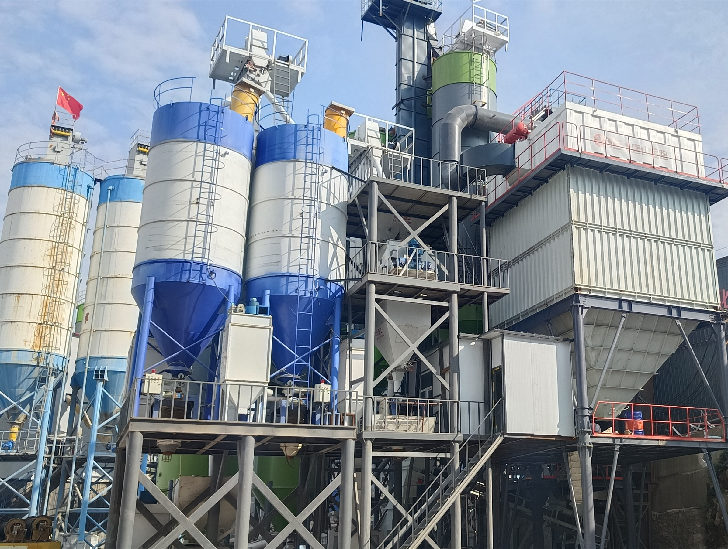 機制砂成建筑用砂主要來源，唐山金路制砂樓提供高標準機制砂生產(chǎn)設(shè)備