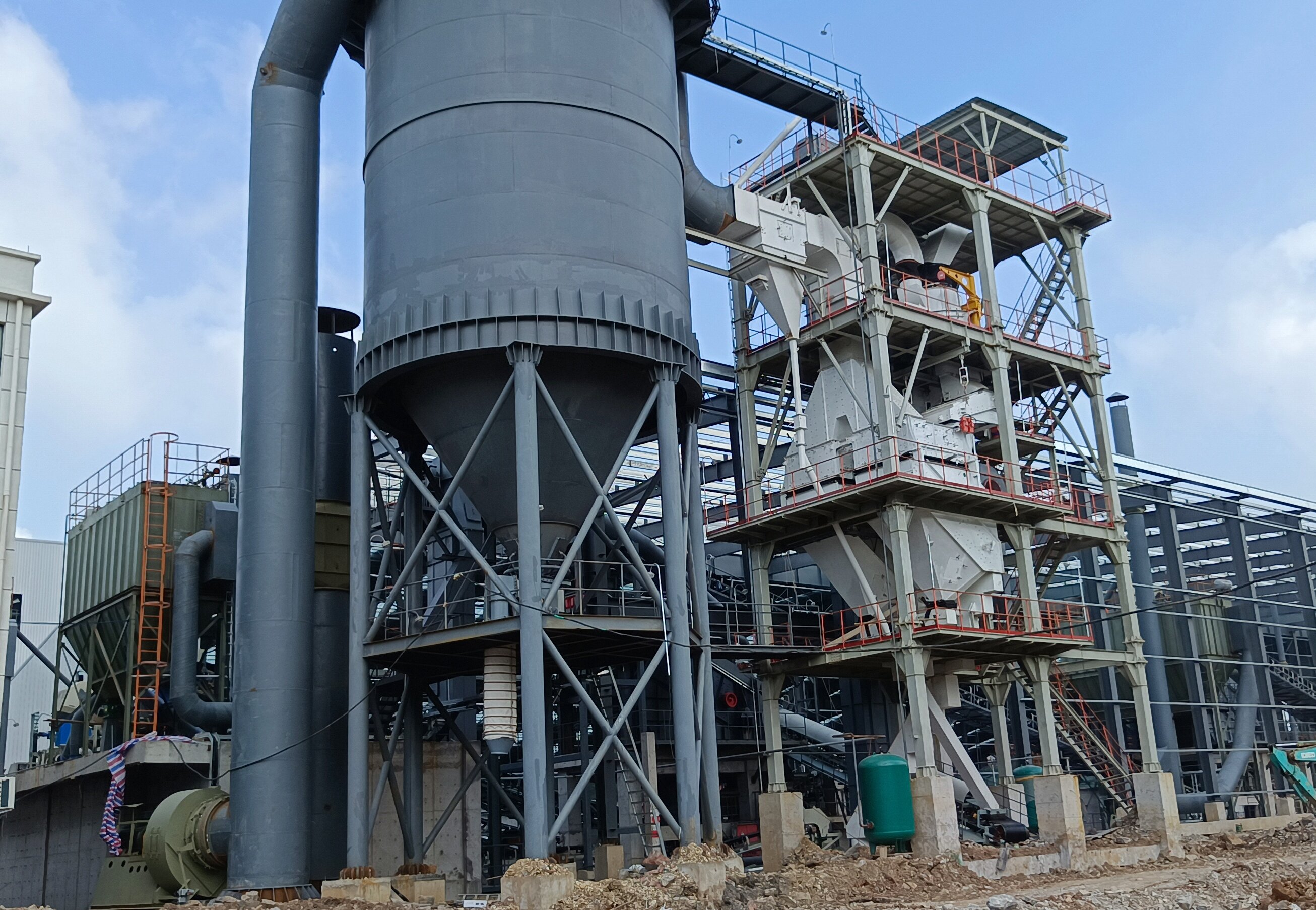 制砂樓憑什么顛覆行業(yè)？三大核心優(yōu)勢(shì)破解生產(chǎn)困局