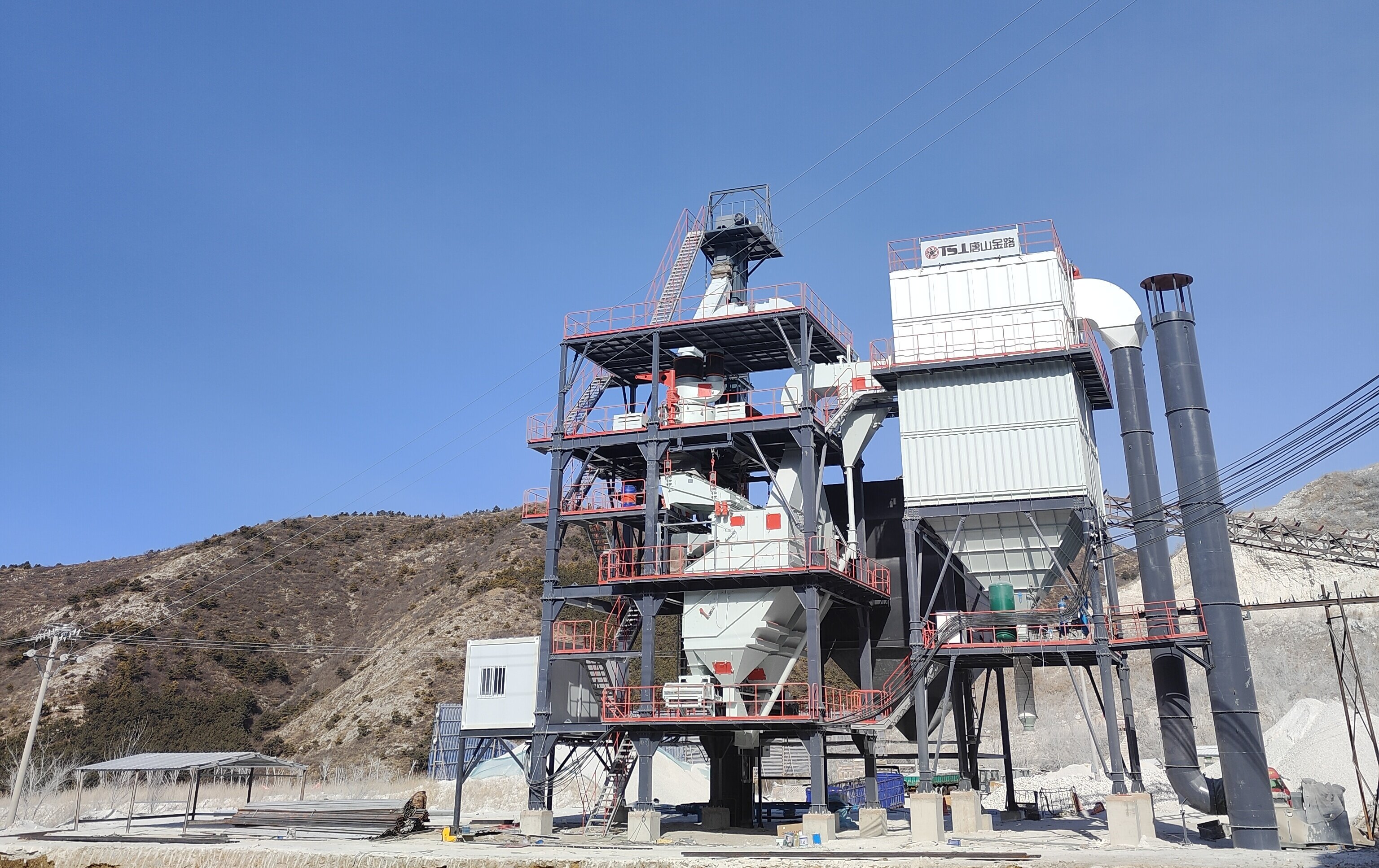 告別粉塵噪音！制砂樓如何改寫砂石行業(yè)環(huán)保格局？